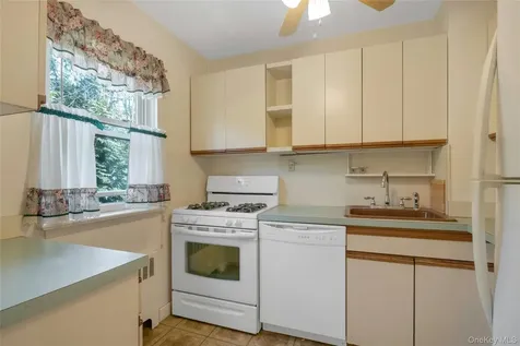 53 Broadway Pleasantville NY 10570