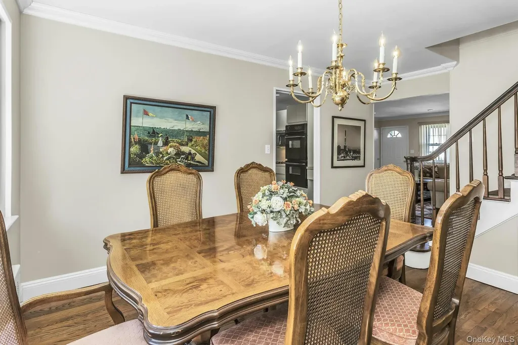 59 Jamaica Avenue Plainview NY 11803