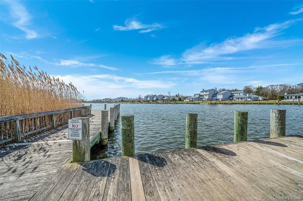 118 Fairharbor Drive Patchogue NY 11772