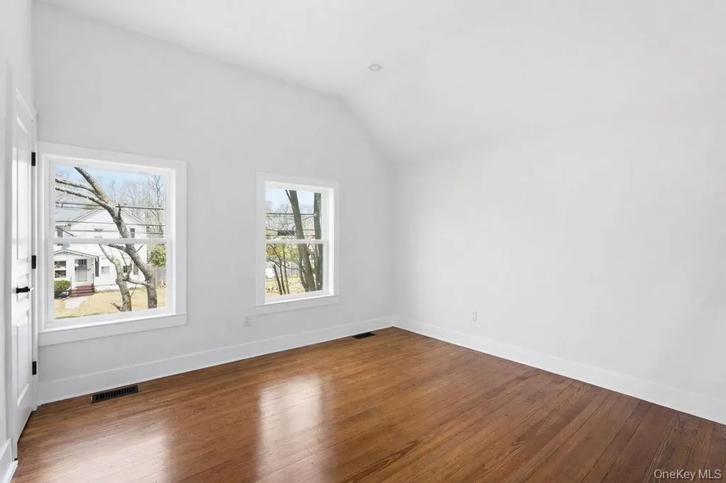 80 Swezey Street Patchogue NY 11772