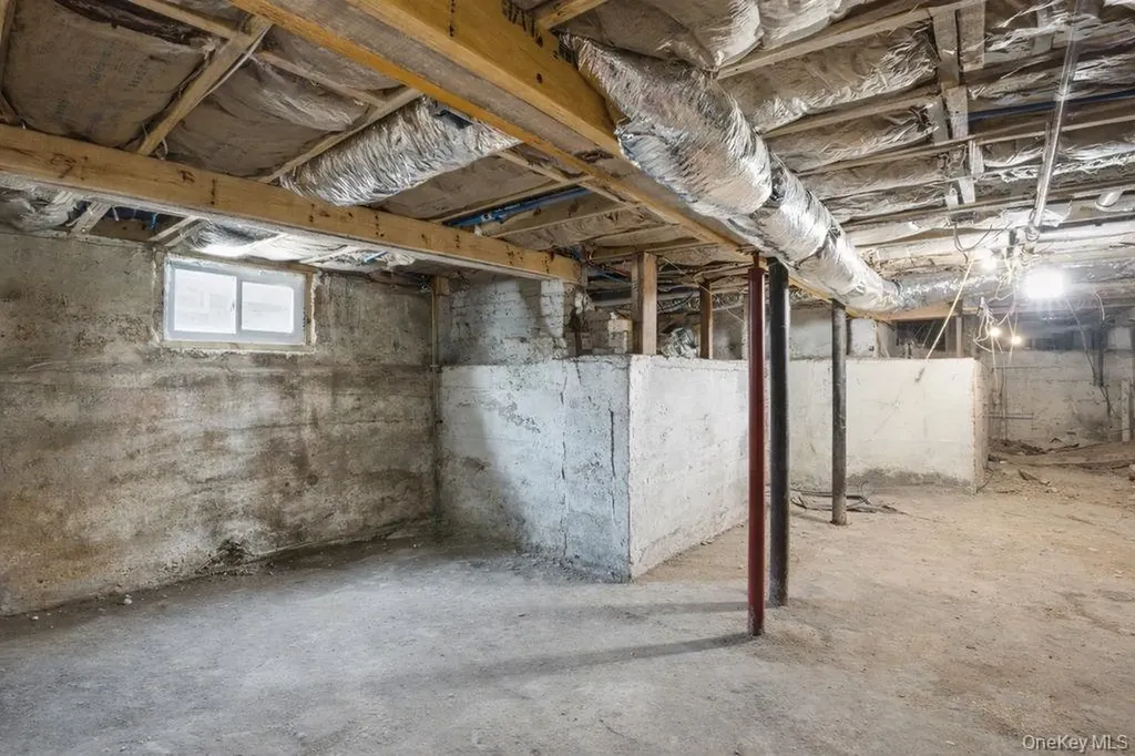 80 Swezey Street Patchogue NY 11772