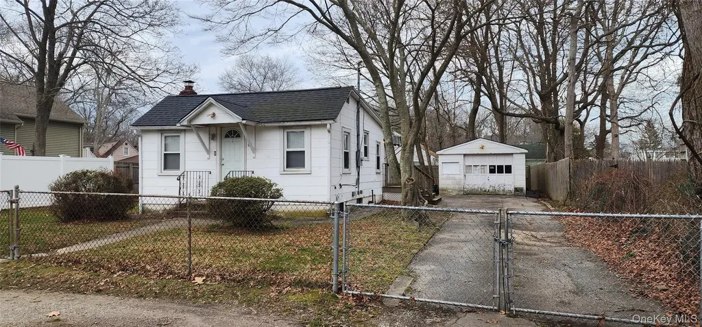 51 Hackensack Road Mastic Beach NY 11951