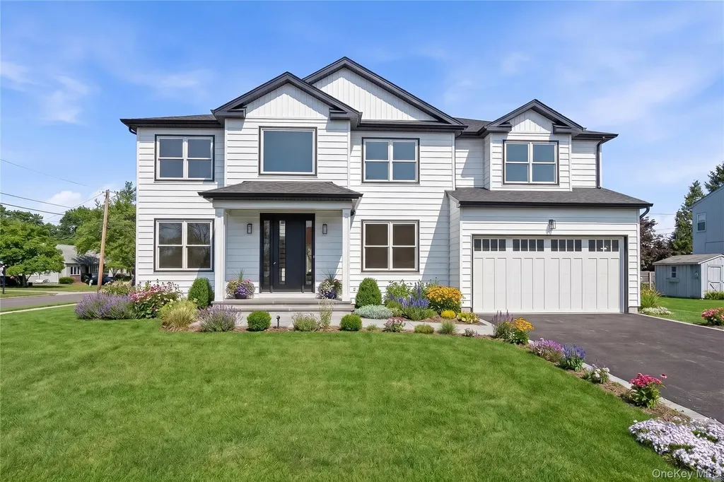 16 Otsego Place Jericho NY 11753