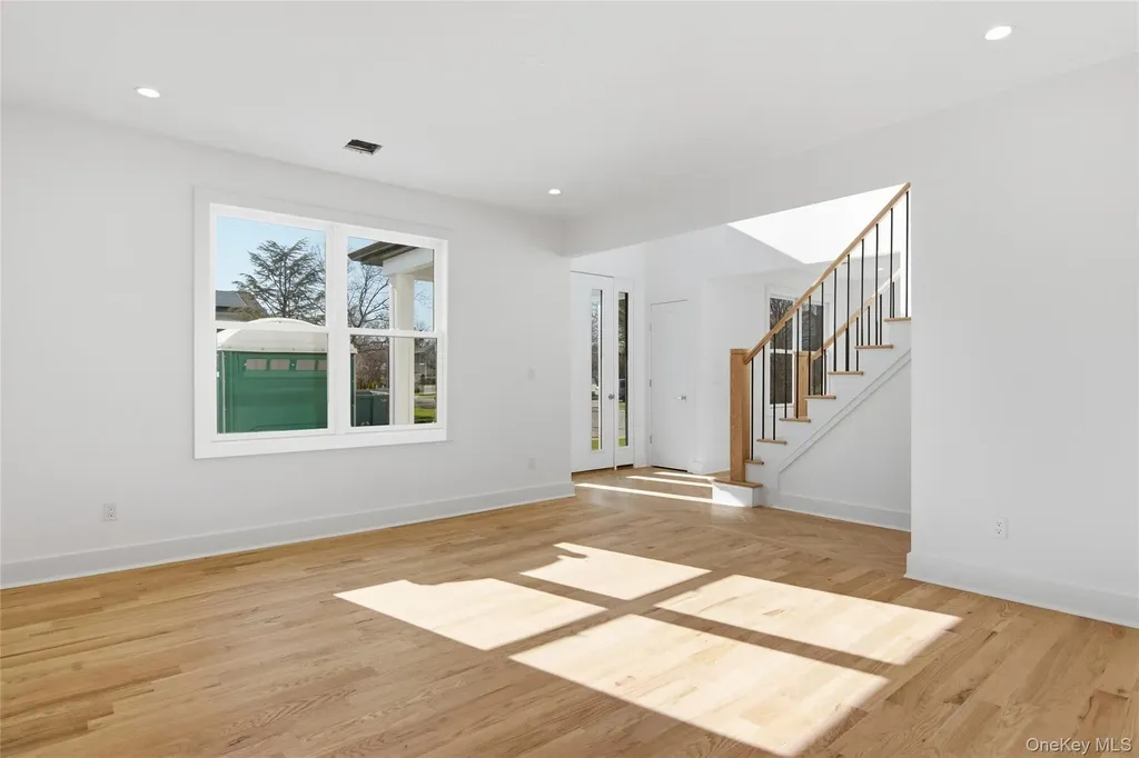 16 Otsego Place Jericho NY 11753