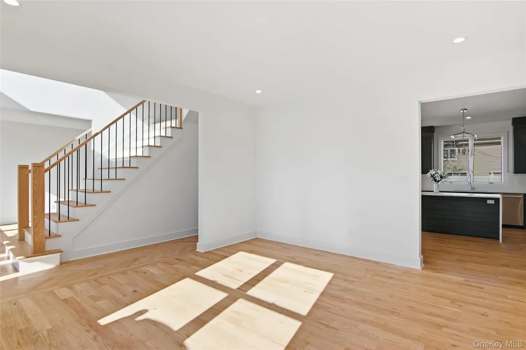 16 Otsego Place Jericho NY 11753
