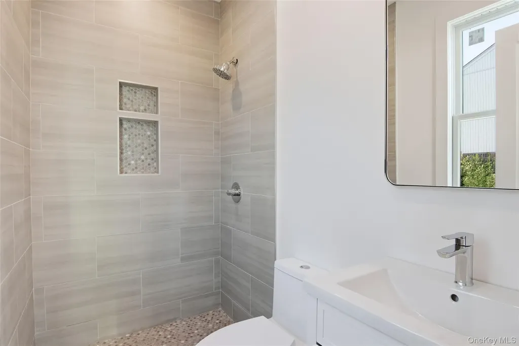 16 Otsego Place Jericho NY 11753