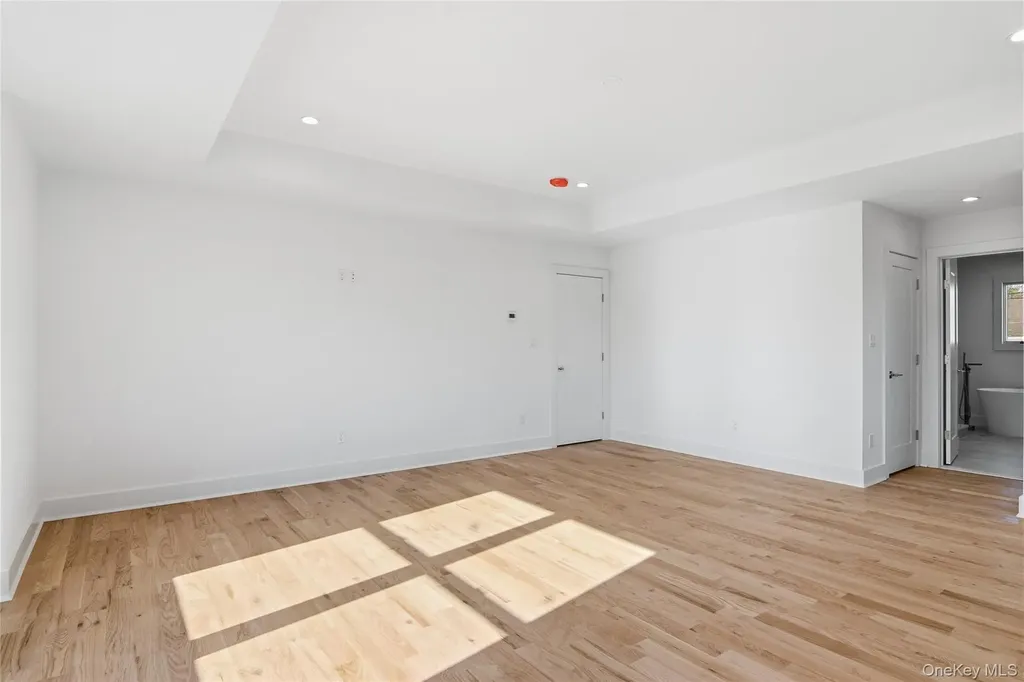 16 Otsego Place Jericho NY 11753