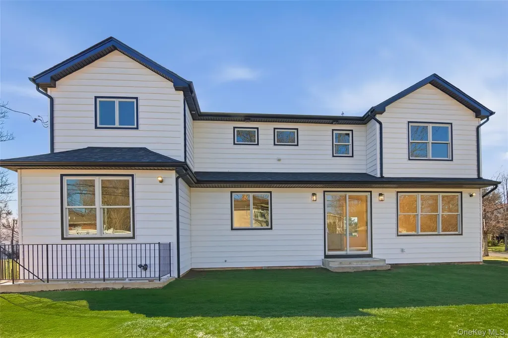 16 Otsego Place Jericho NY 11753