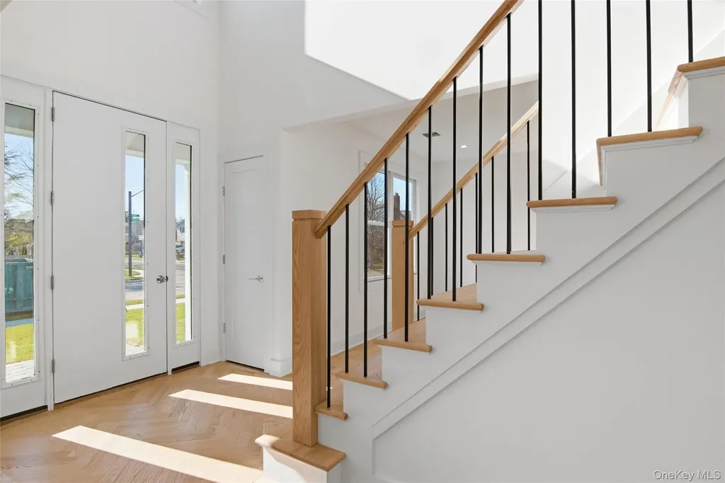 16 Otsego Place Jericho NY 11753