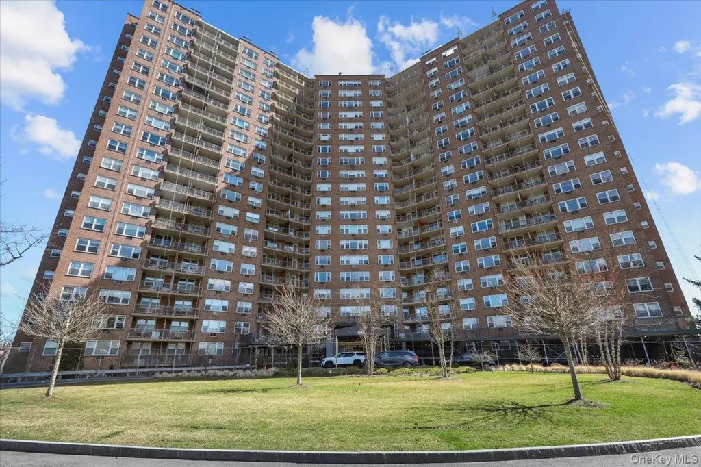 5900 Arlington Avenue Bronx NY 10471