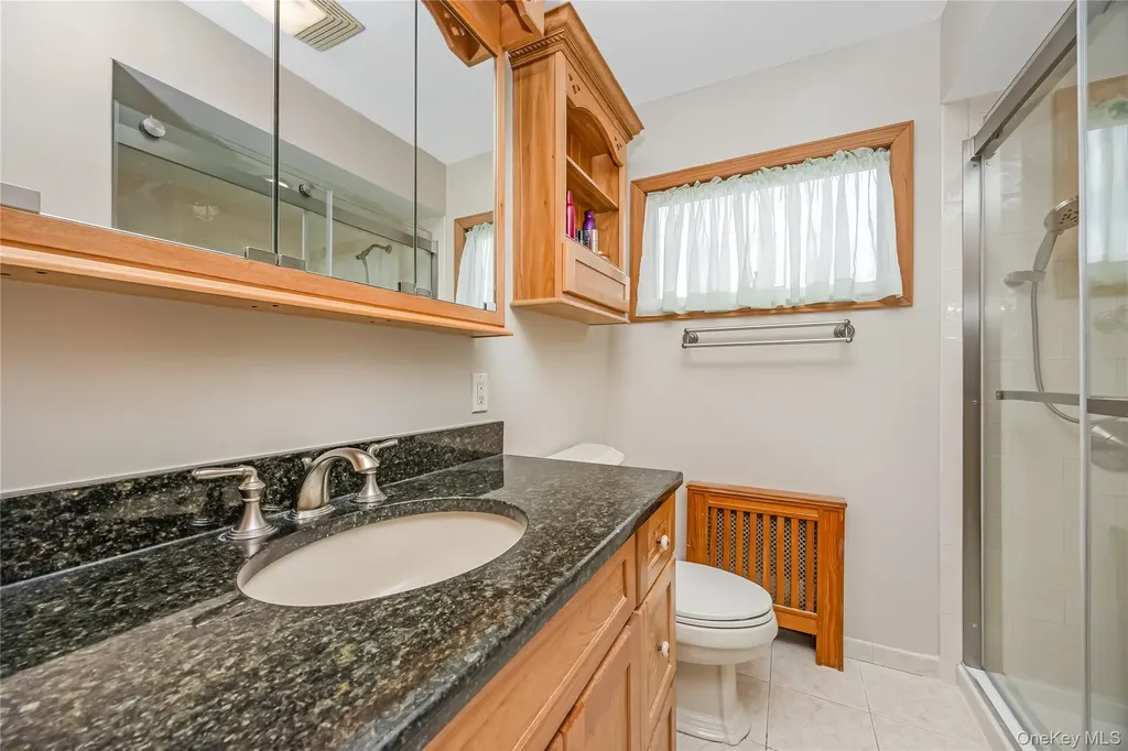 130 West Drive Massapequa NY 11758