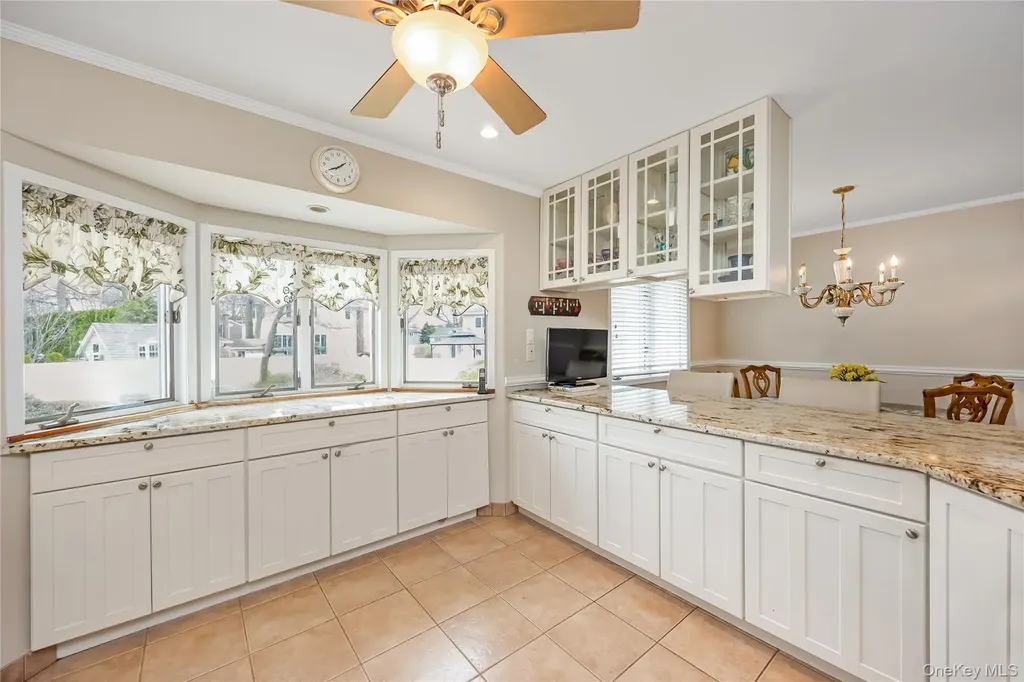 130 West Drive Massapequa NY 11758
