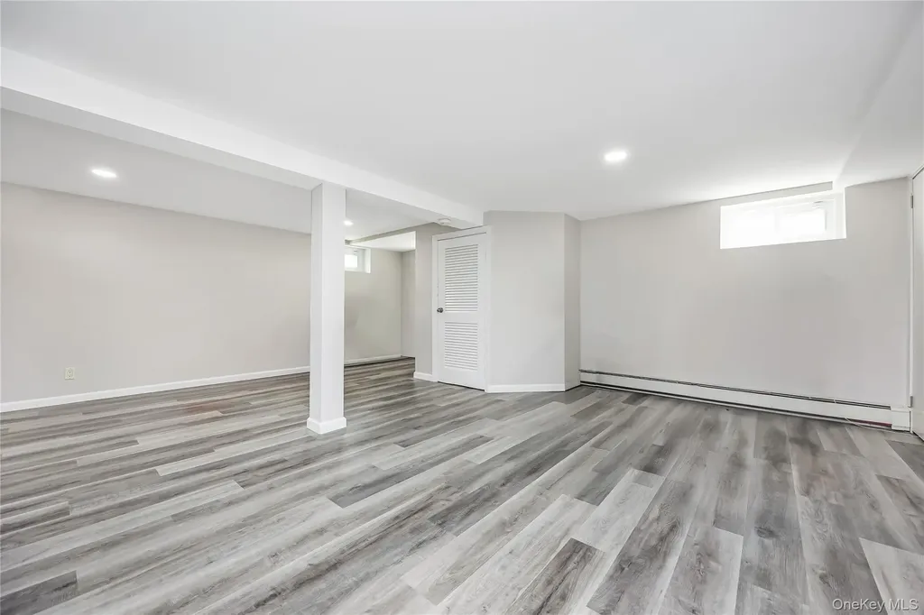 130 West Drive Massapequa NY 11758