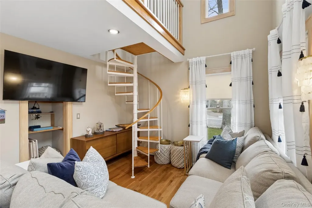 1050 Pine Avenue Southold NY 11971