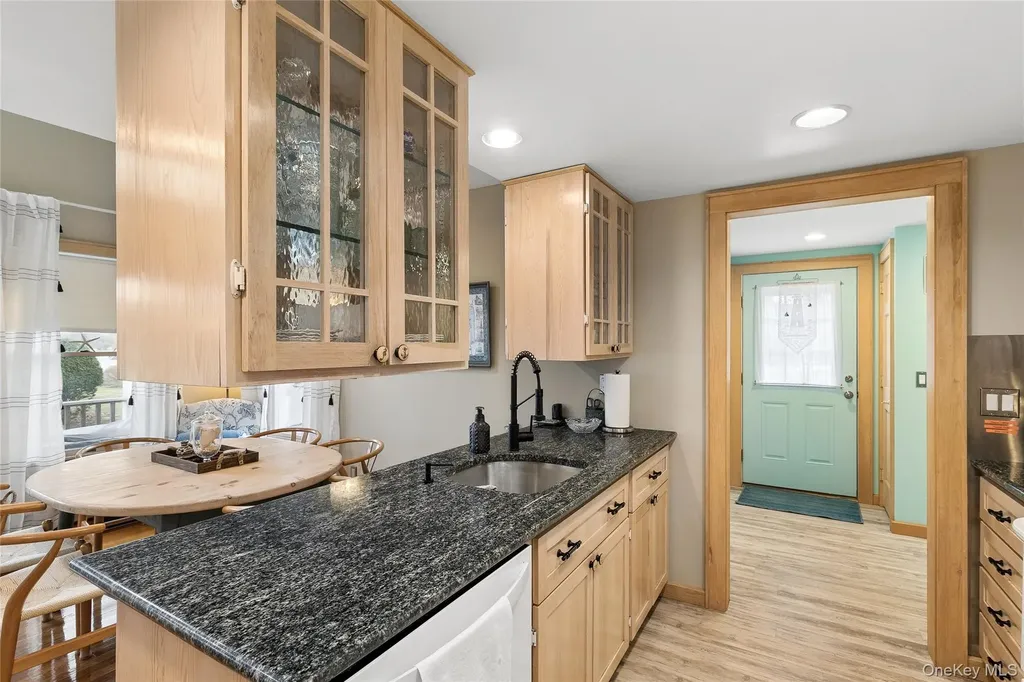 1050 Pine Avenue Southold NY 11971