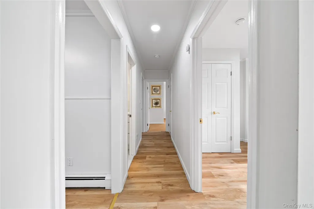 653 Meadow Road Smithtown NY 11787