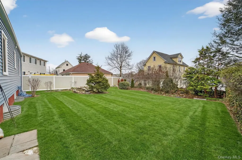 173 Hunter Avenue Yonkers NY 10704
