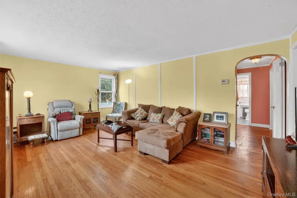 173 Hunter Avenue Yonkers NY 10704
