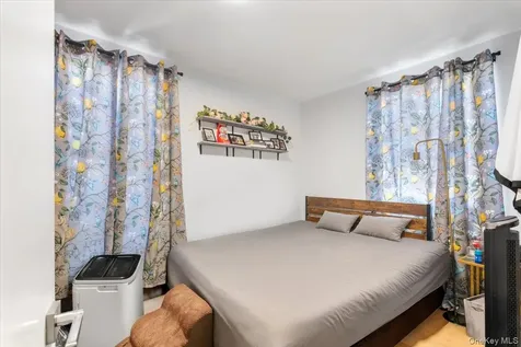 97 Waverly Street Yonkers NY 10701