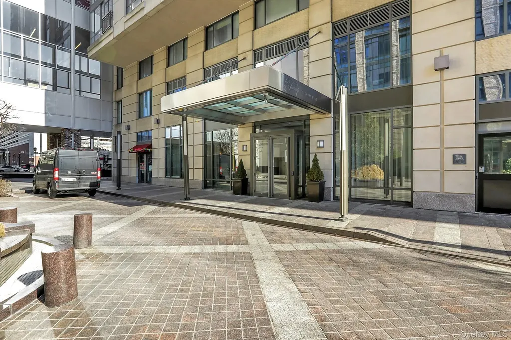 10 City Place White Plains NY 10601