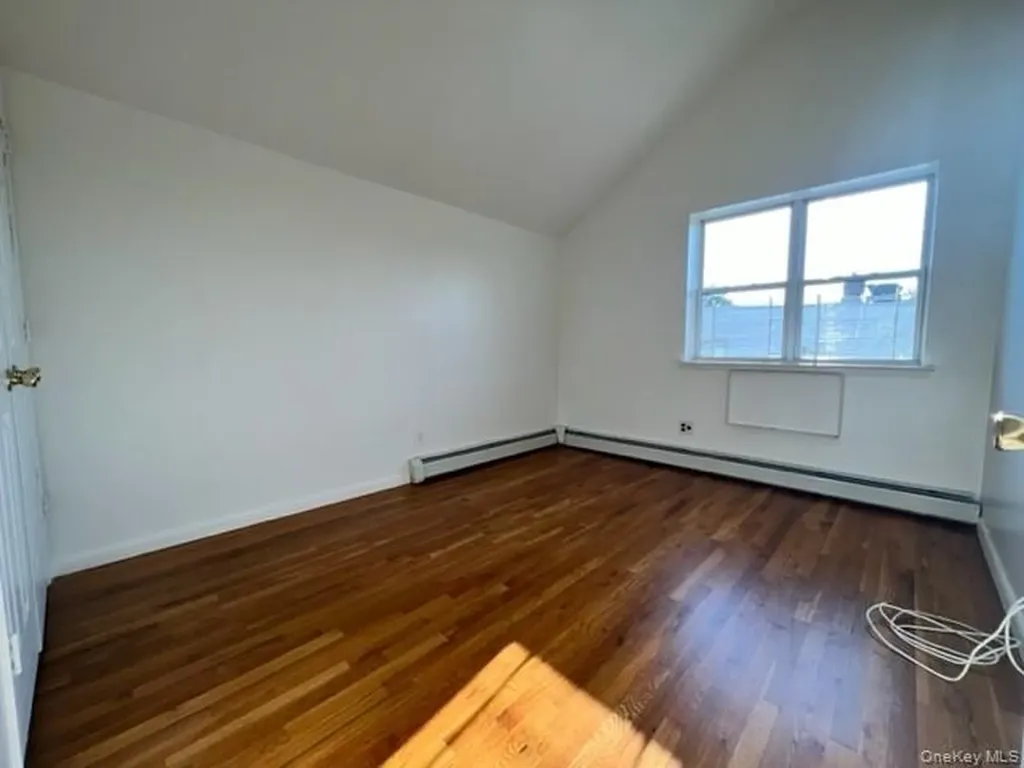 1307 Balcom Avenue Bronx NY 10461