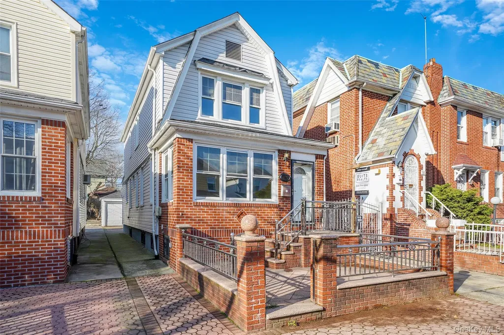 846 E 48th Street Brooklyn NY 11203
