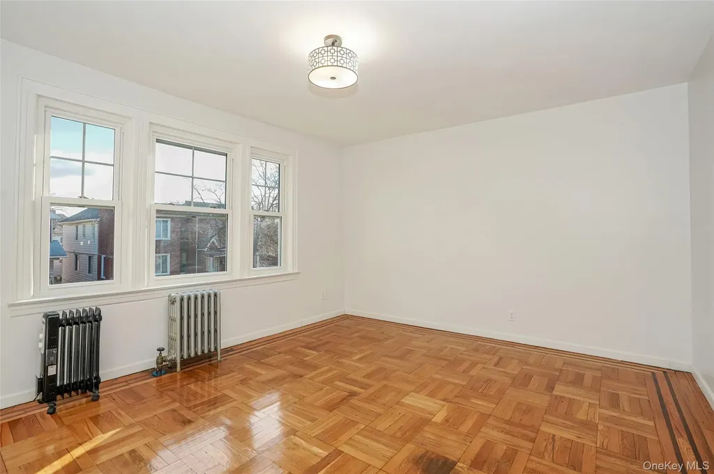846 E 48th Street Brooklyn NY 11203