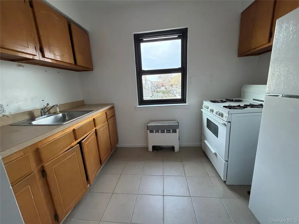 203-17 35th Avenue Bayside NY 11361