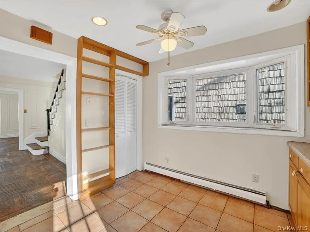 2894 Wellman Avenue Bronx NY 10461