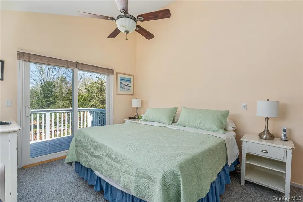 Westhampton NY 11977