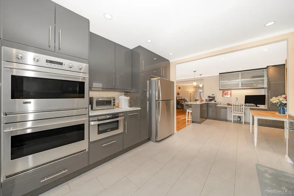 15 Chadwick Road Syosset NY 11791