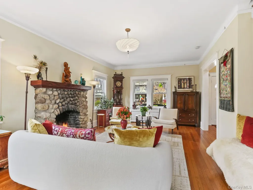 36 Howard Avenue White Plains NY 10606