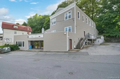 45 Columbia Avenue Thornwood NY 10594