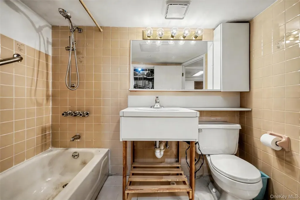 9325 71st Drive Forest Hills NY 11375