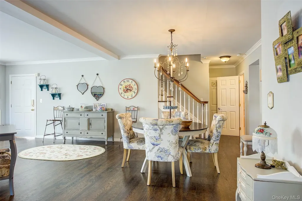 168-03 Powells Cove Boulevard Beechhurst NY 11357