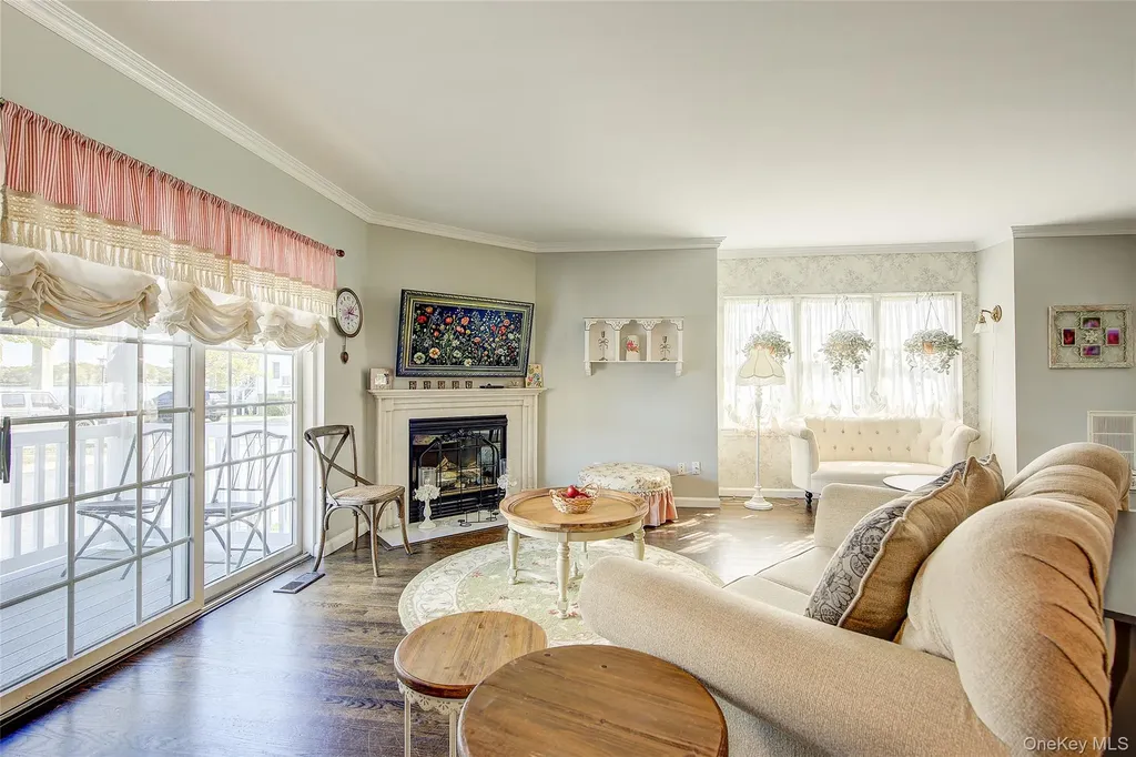168-03 Powells Cove Boulevard Beechhurst NY 11357