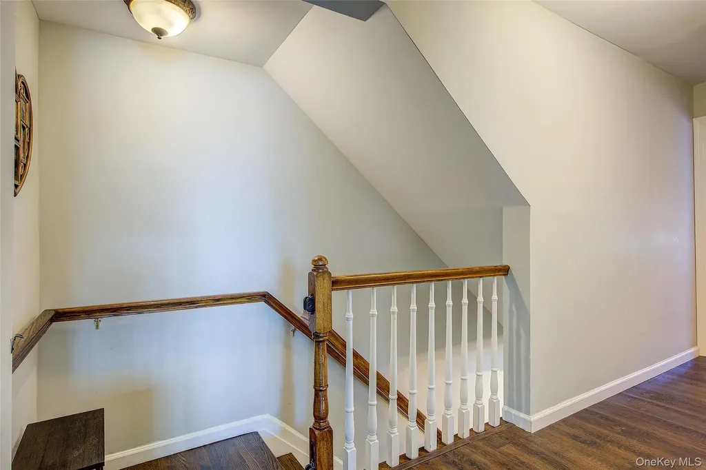 168-03 Powells Cove Boulevard Beechhurst NY 11357