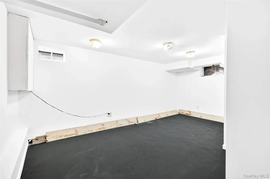 7 Winthrop Lane Scarsdale NY 10583