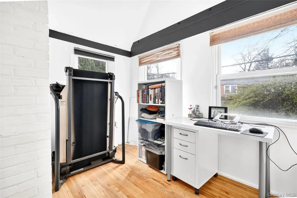 7 Winthrop Lane Scarsdale NY 10583