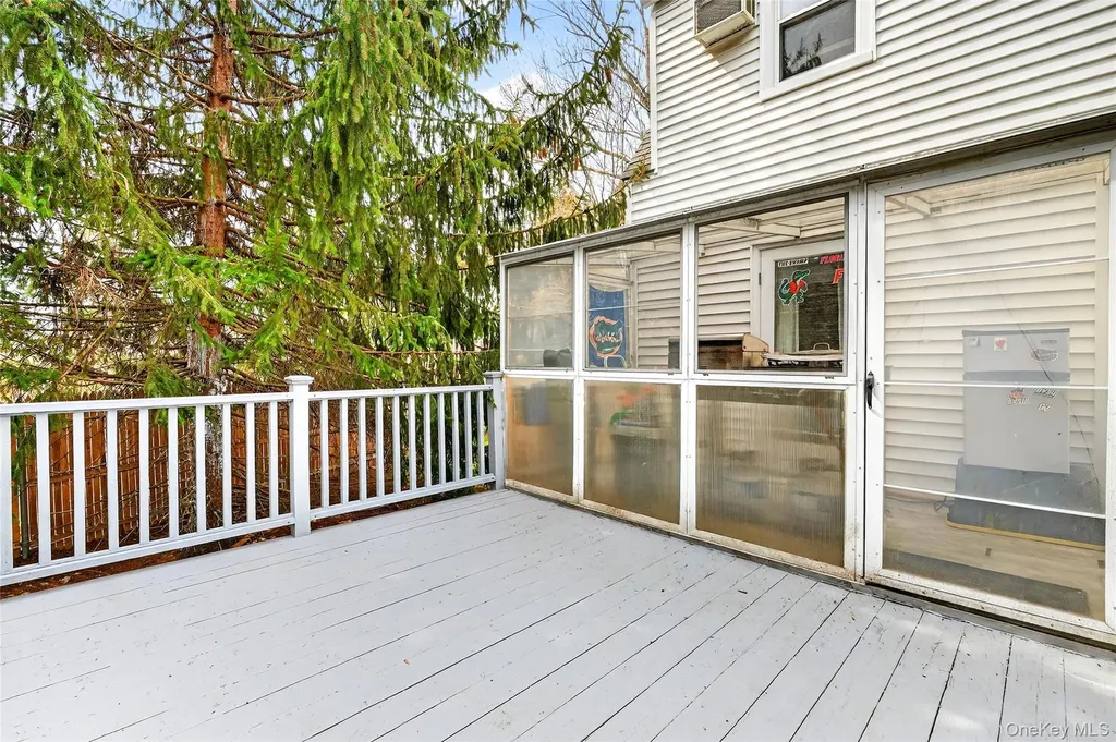 7 Winthrop Lane Scarsdale NY 10583
