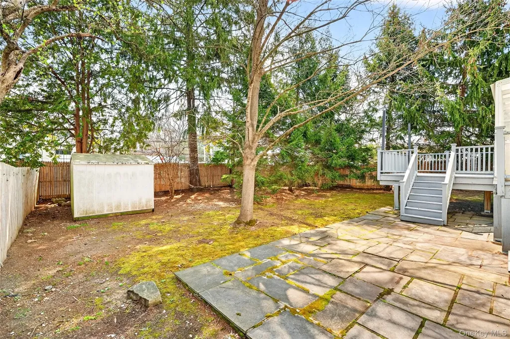 7 Winthrop Lane Scarsdale NY 10583
