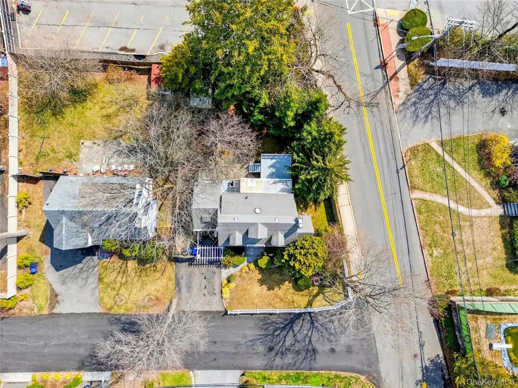 7 Winthrop Lane Scarsdale NY 10583