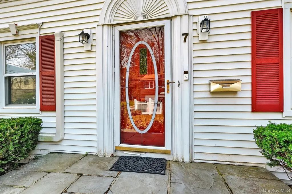 7 Winthrop Lane Scarsdale NY 10583