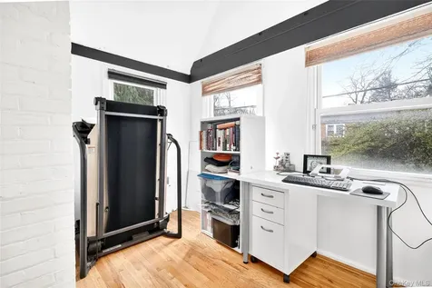7 Winthrop Lane Scarsdale NY 10583