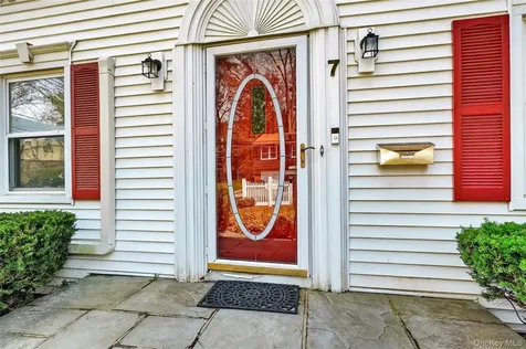 7 Winthrop Lane Scarsdale NY 10583