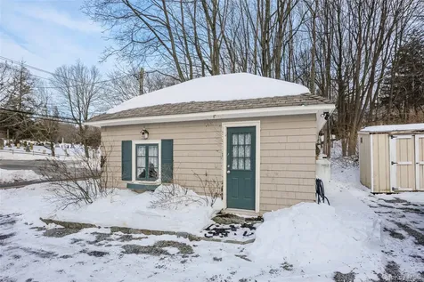 232 N Country Road Mount Sinai NY 11766