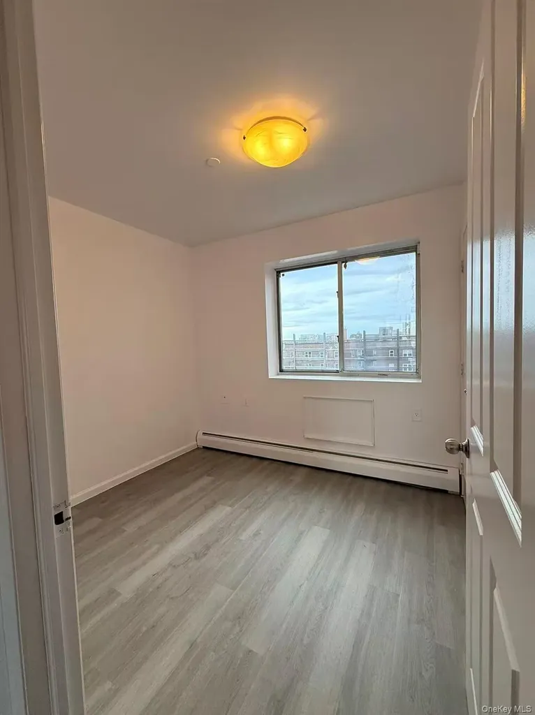 140-37 Cherry Avenue Flushing NY 11355