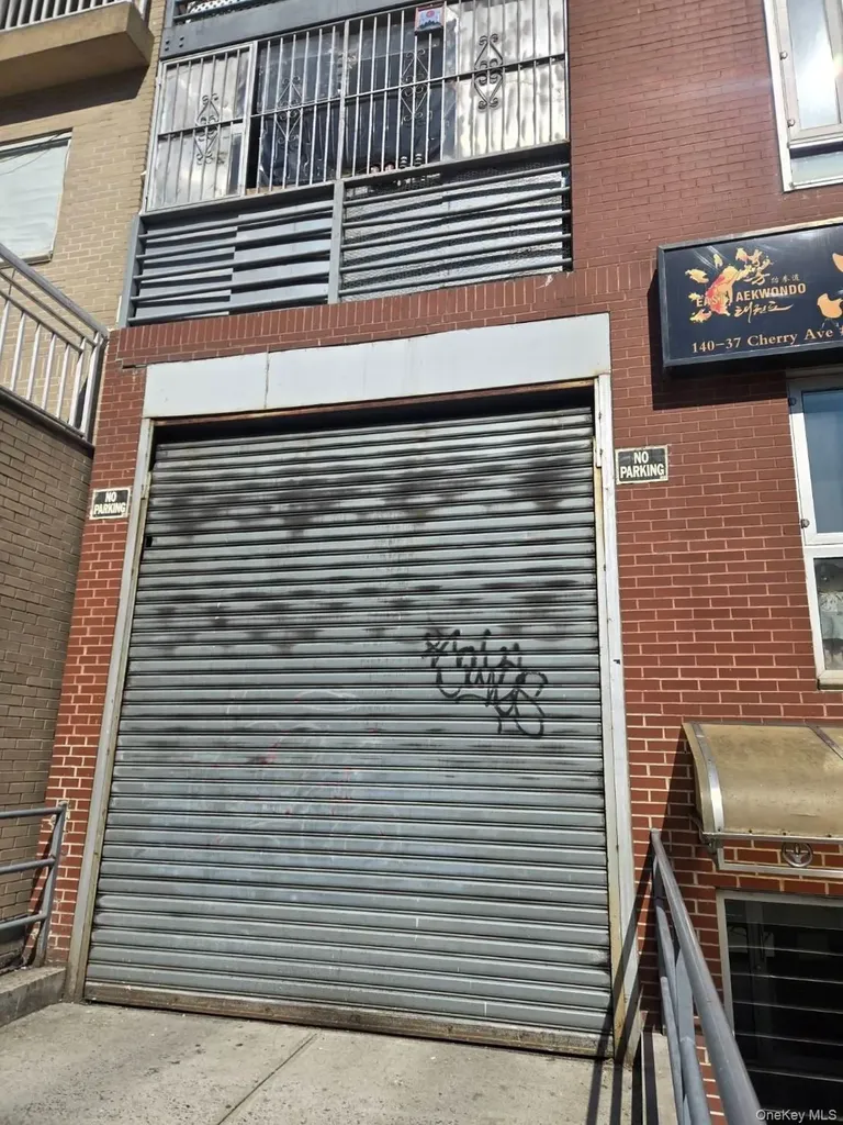 140-37 Cherry Avenue Flushing NY 11355