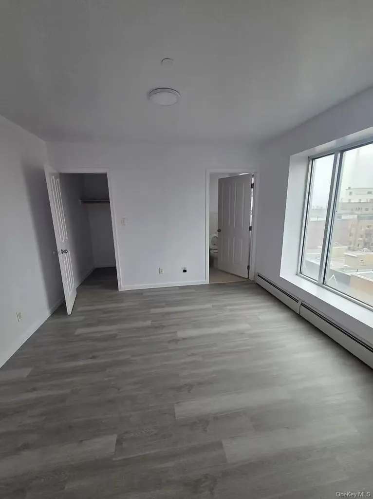 140-37 Cherry Avenue Flushing NY 11355