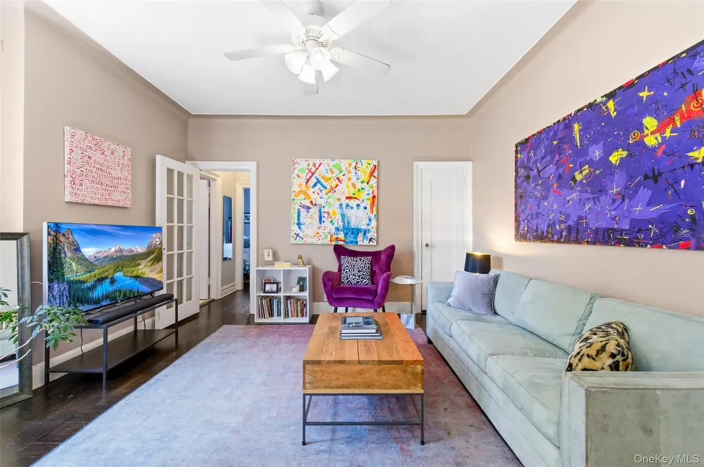 4006 7th Avenue Brooklyn NY 11232